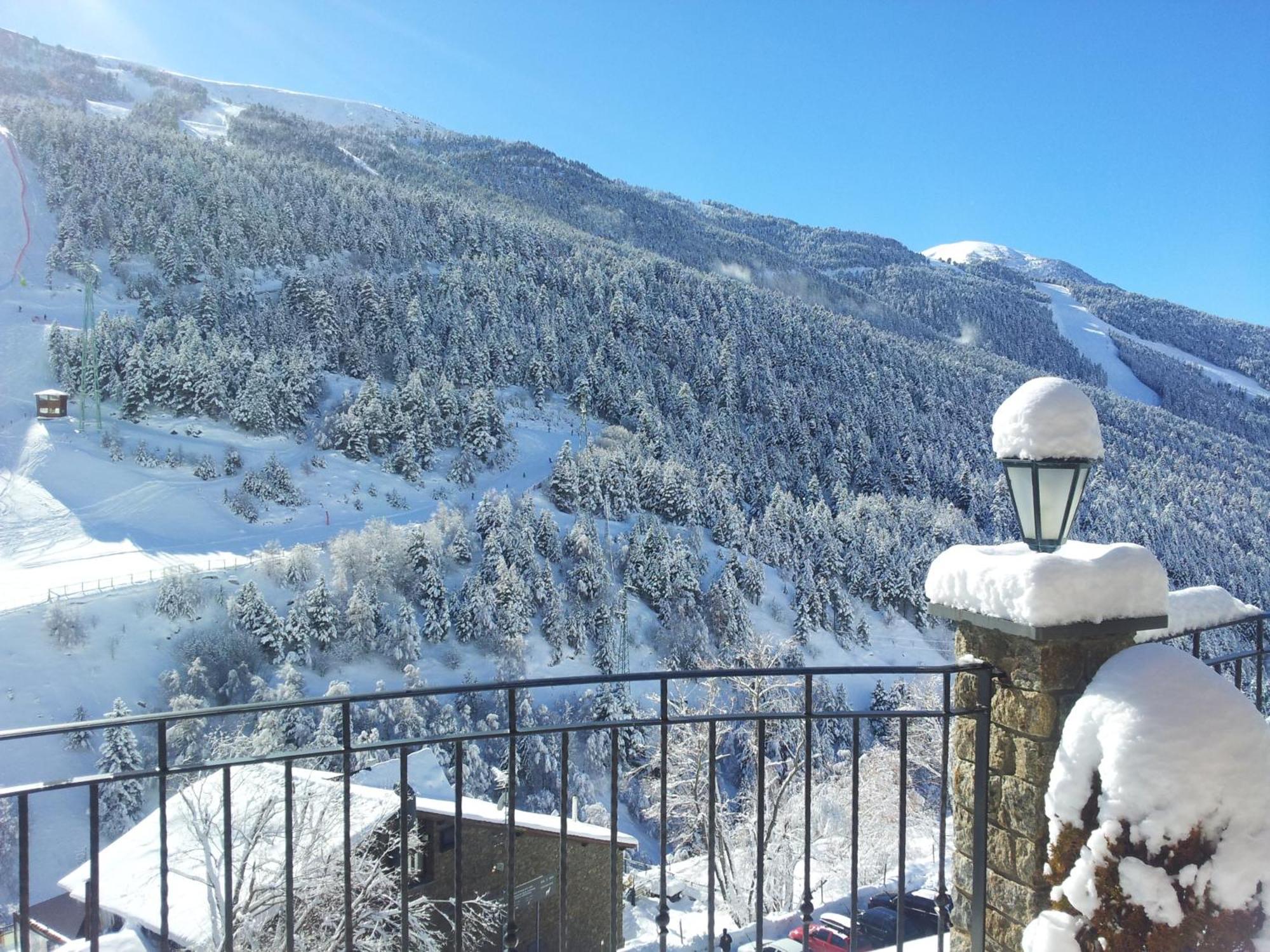 Apartaments Turistics Pirineu Солдеу Экстерьер фото