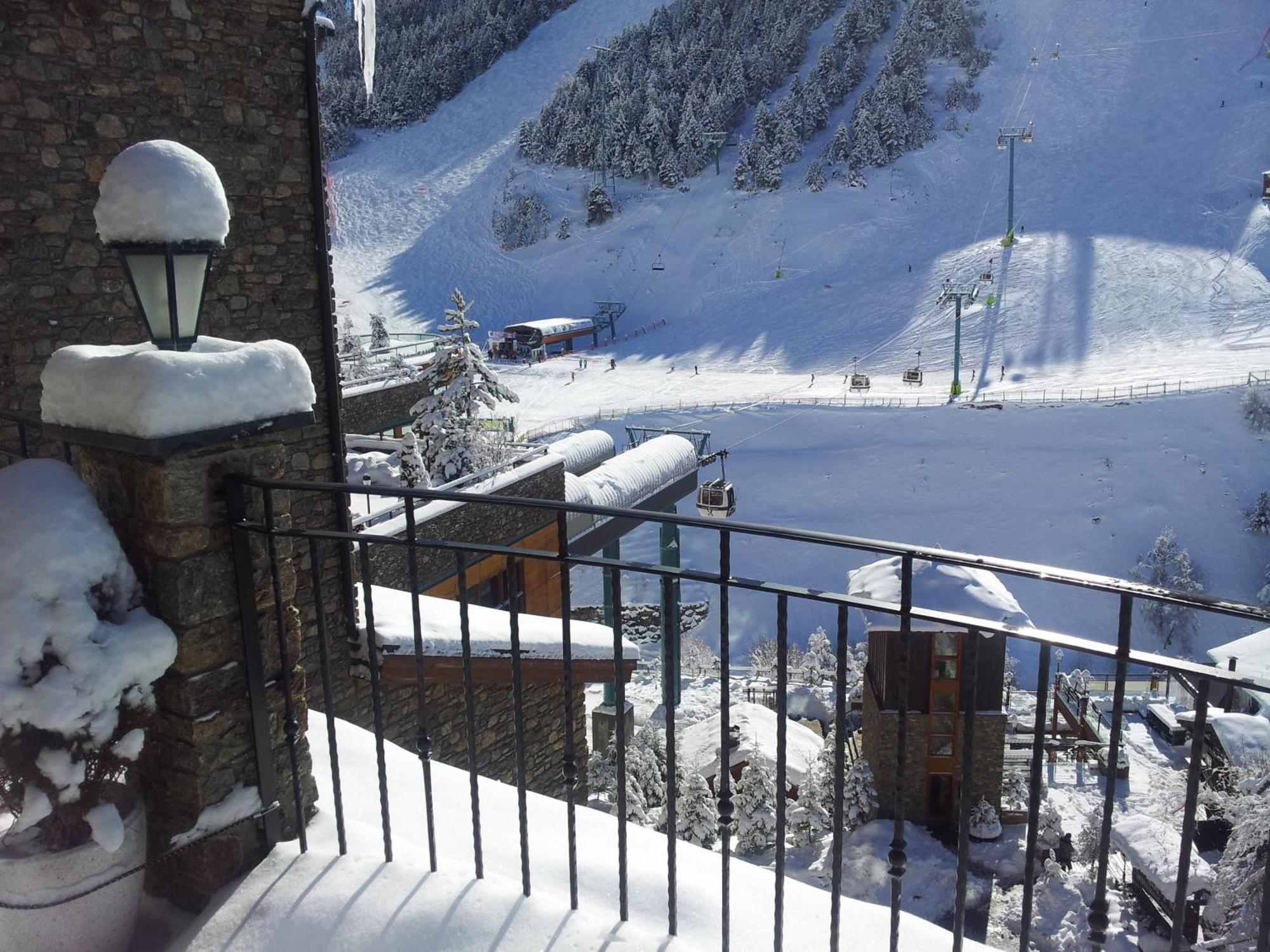 Apartaments Turistics Pirineu Солдеу Экстерьер фото